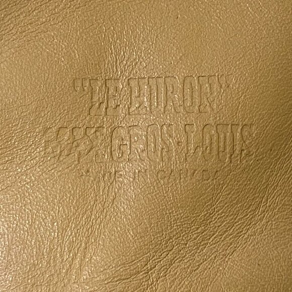 Mukluk (Mocassin boots) made in Wendake - Picture 6 of 9